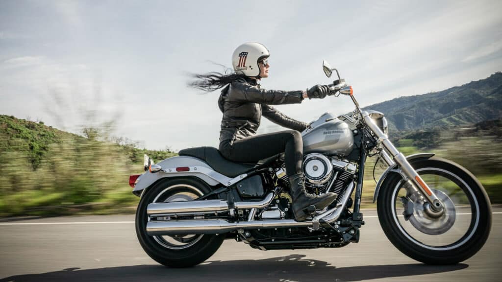 Top 15 Best Motorcycles For Short Women With Pricing Guide - Motoxtasy